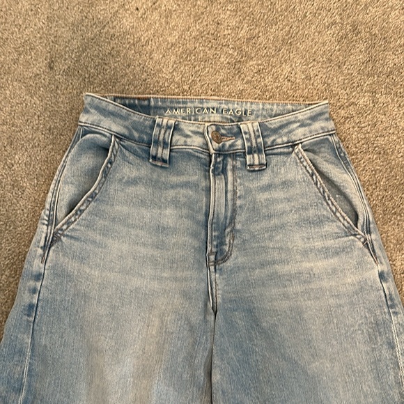American Eagle Carpenter Jeans - Picture 2 of 5